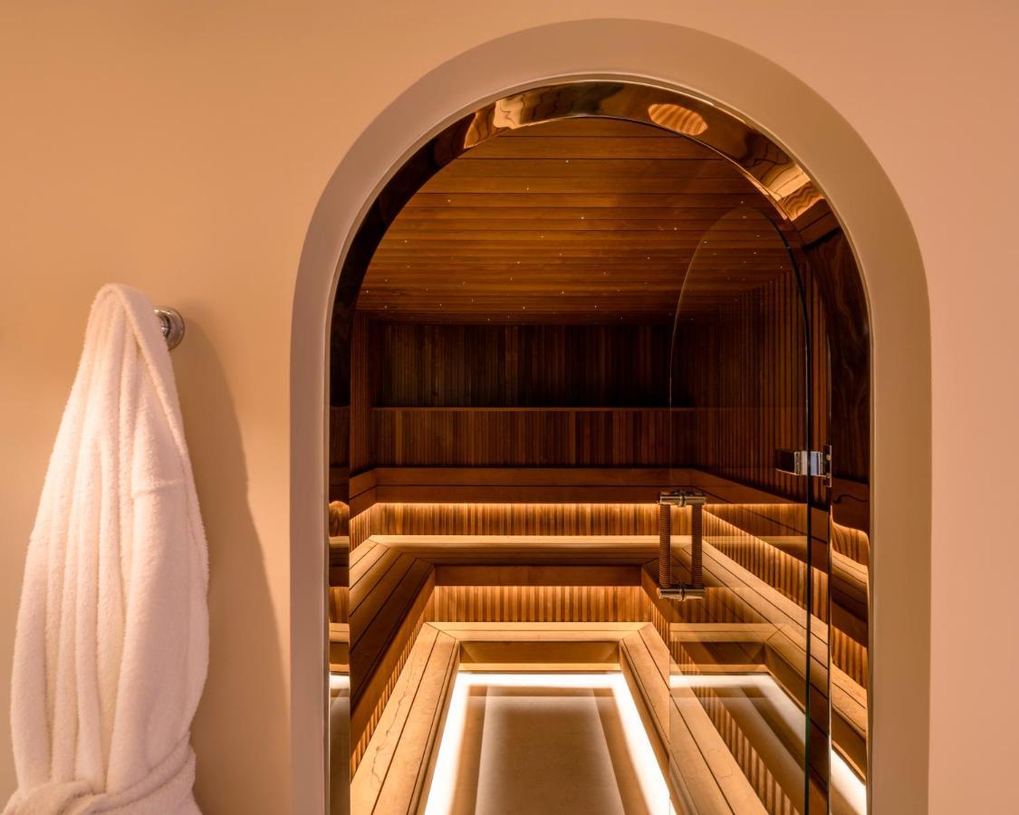 Hotel Byblos แซ็ง-ทรอเป ภายนอก รูปภาพ