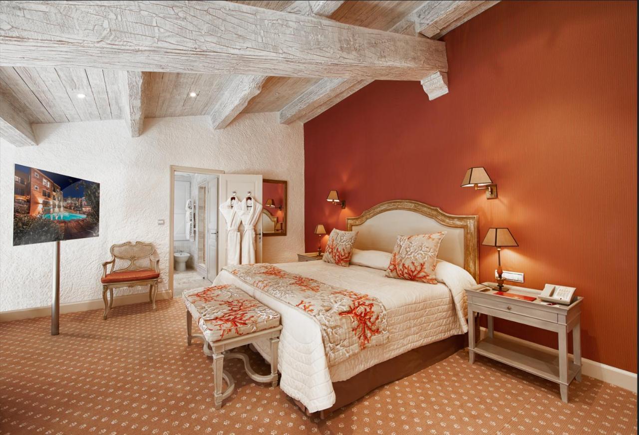 Hotel Byblos แซ็ง-ทรอเป ภายนอก รูปภาพ