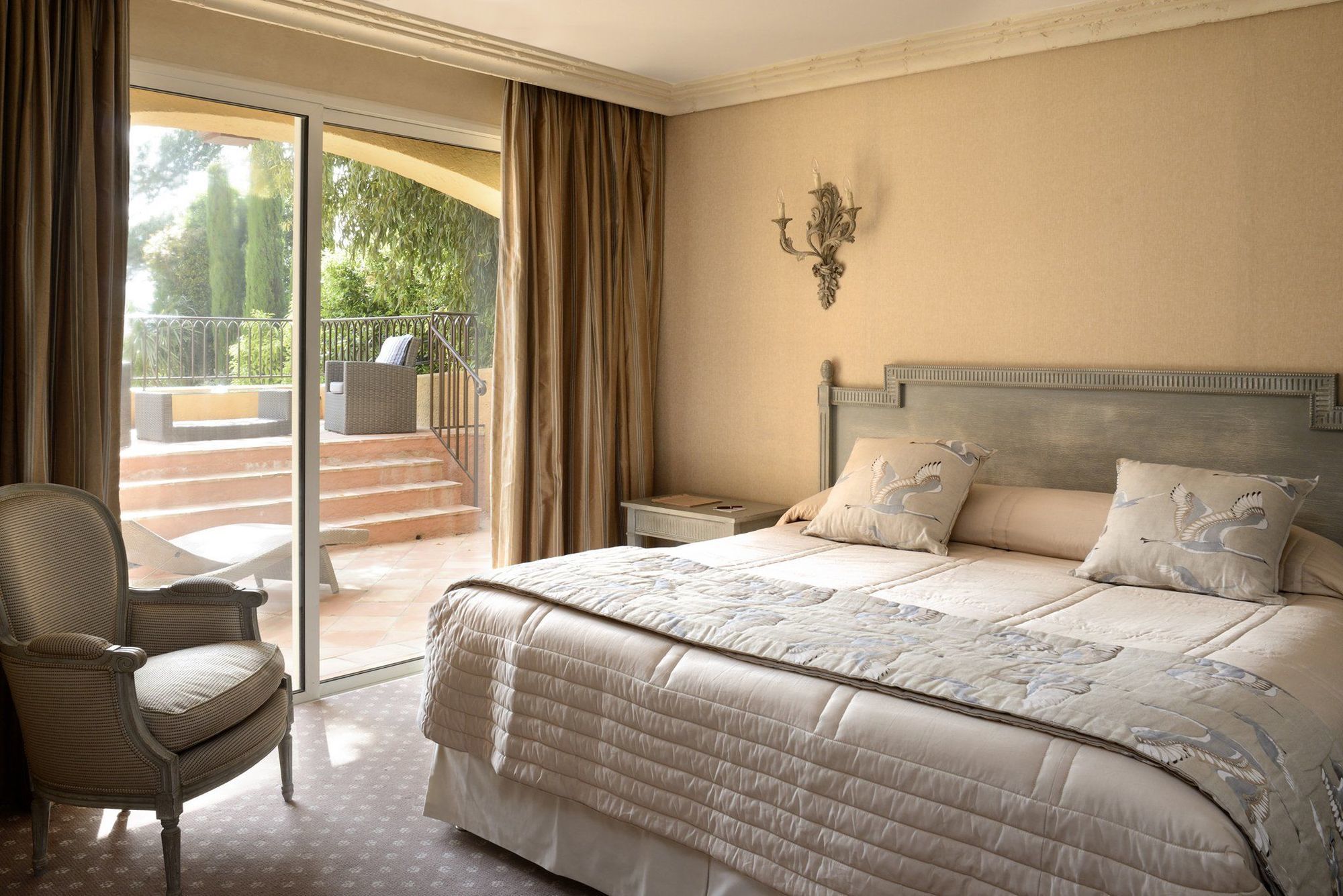 Hotel Byblos แซ็ง-ทรอเป ภายนอก รูปภาพ